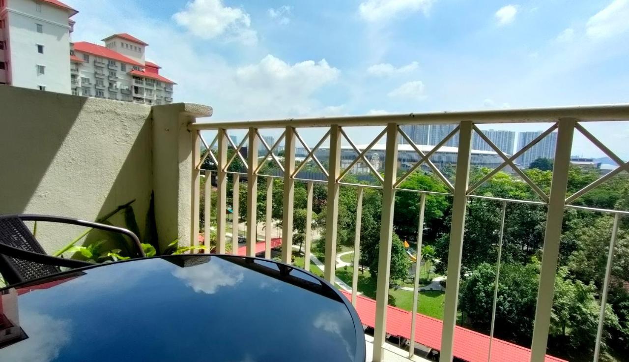 Apartment Next To Axiata Arena, Stadium Bukit Jalil كوالالمبور المظهر الخارجي الصورة